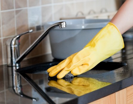 Oven cleaning service in Putney for household appliances